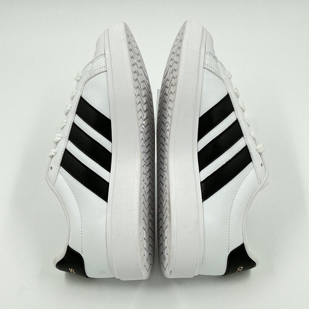 Adidas Womens Size 7.5 Sneakers White Black Gold Cloud Foam NEW Street talk $75 - Picture 13 of 16